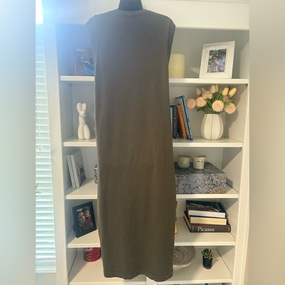 KOTN Olive Knit Tank MIDI dress - Picture 2 of 3